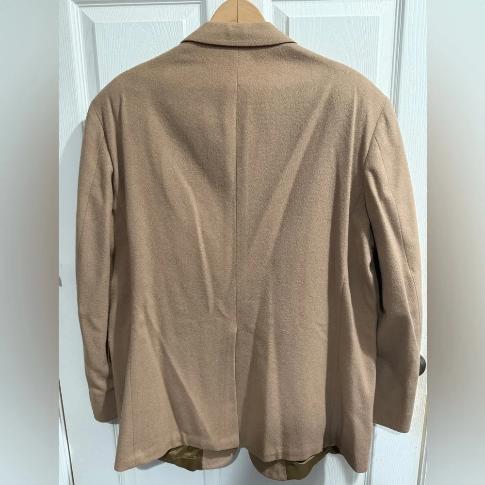 Classic Tan Cashmere Sport Coat Leather Buttons Old Money Quiet Luxury